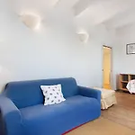Casa Mare Montaretto 1 *
