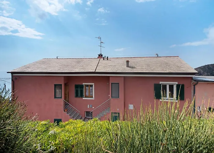 Casa Mare Montaretto 1 Апартаменты *